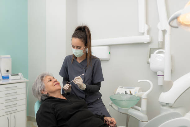 Best Cracked Tooth Emergency Dentist  in New Berlin, IL